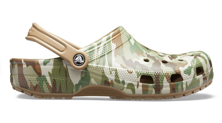 Crocs Classic Graphic II Clog Dark Camo Green/Khaki UK 5-6 EUR 38-39 US M6/W8 (205322-3Q8)